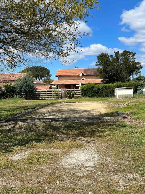 Agreable Maison Landaise Proche Du Lac Sanguinet Bagian luar foto
